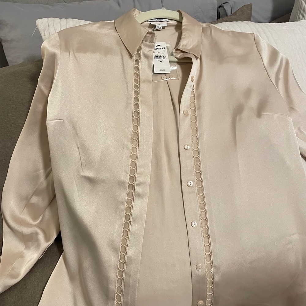 Express Satin Blouse - Portofino Slim Womens Satin Collar Button Blouse - beige